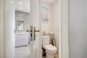 Photo 6- click for photo gallery